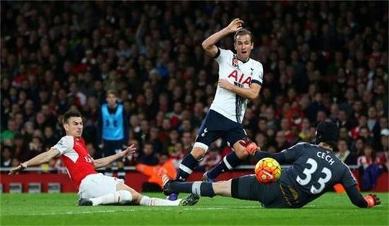 遭受冲击 遭受冲击